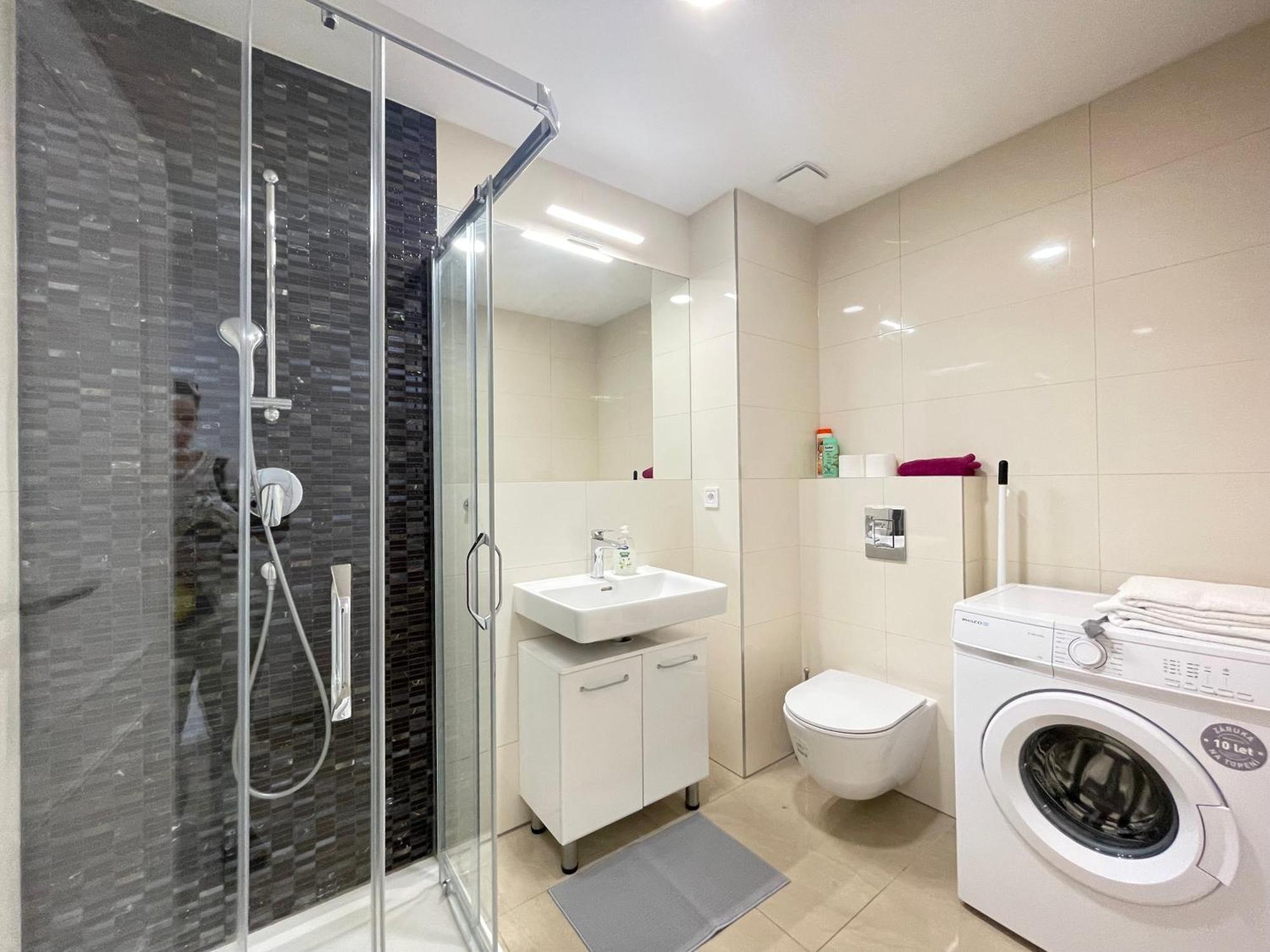 Wash Apartment On Metro Prague 1 エクステリア 写真