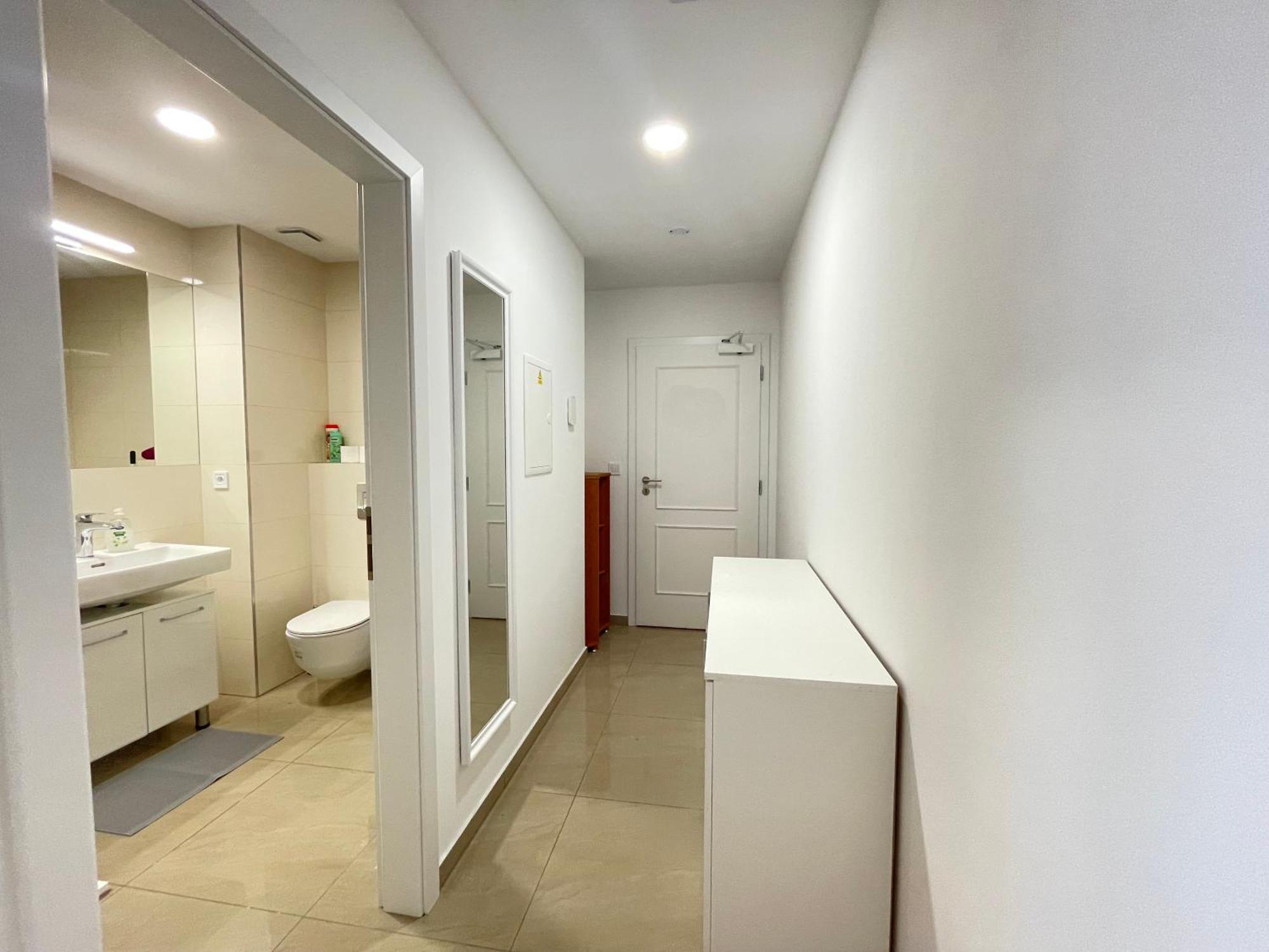 Wash Apartment On Metro Prague 1 エクステリア 写真